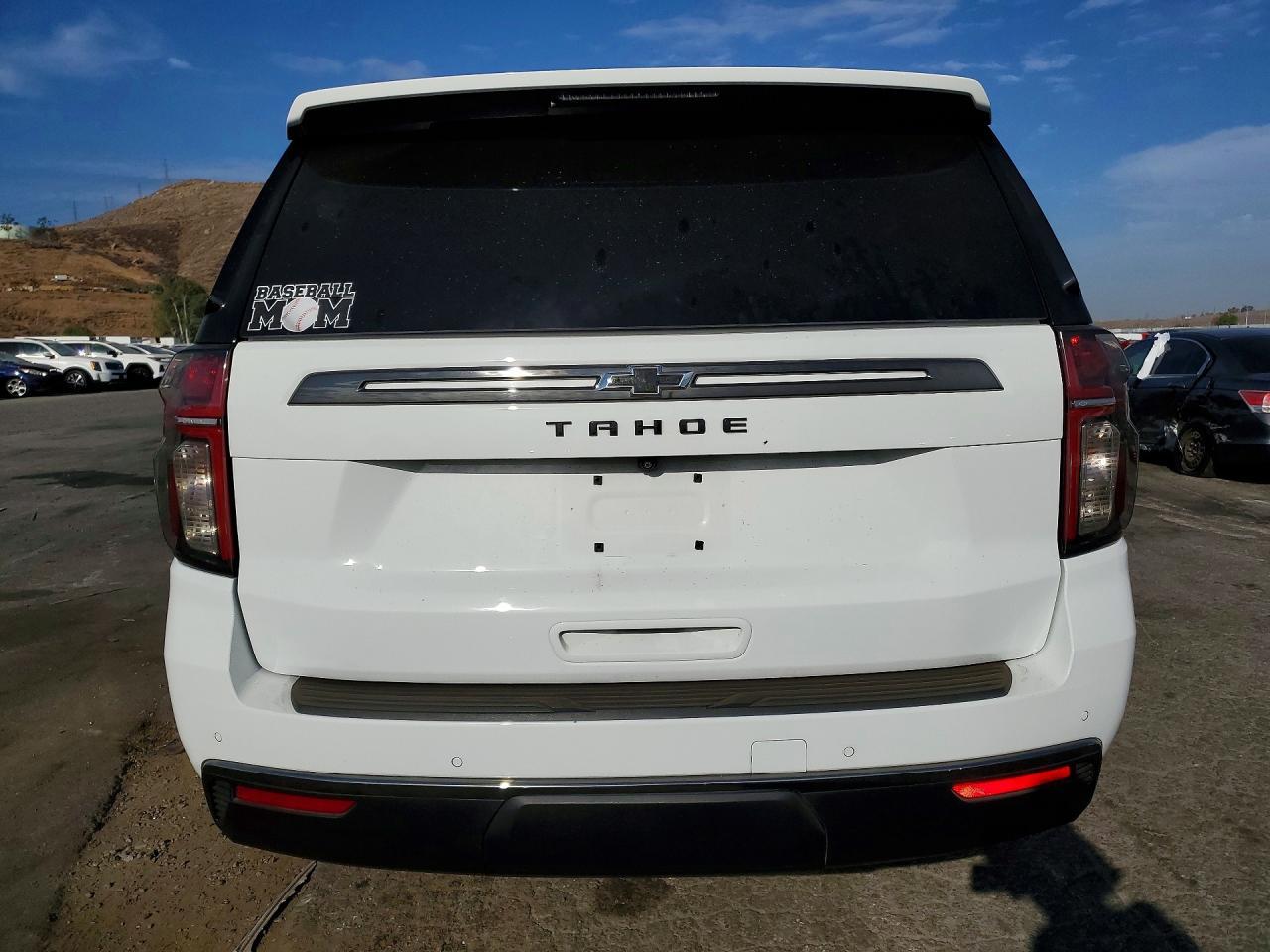 2022 Chevrolet Tahoe K1500 Z71 - zdjęcie 6