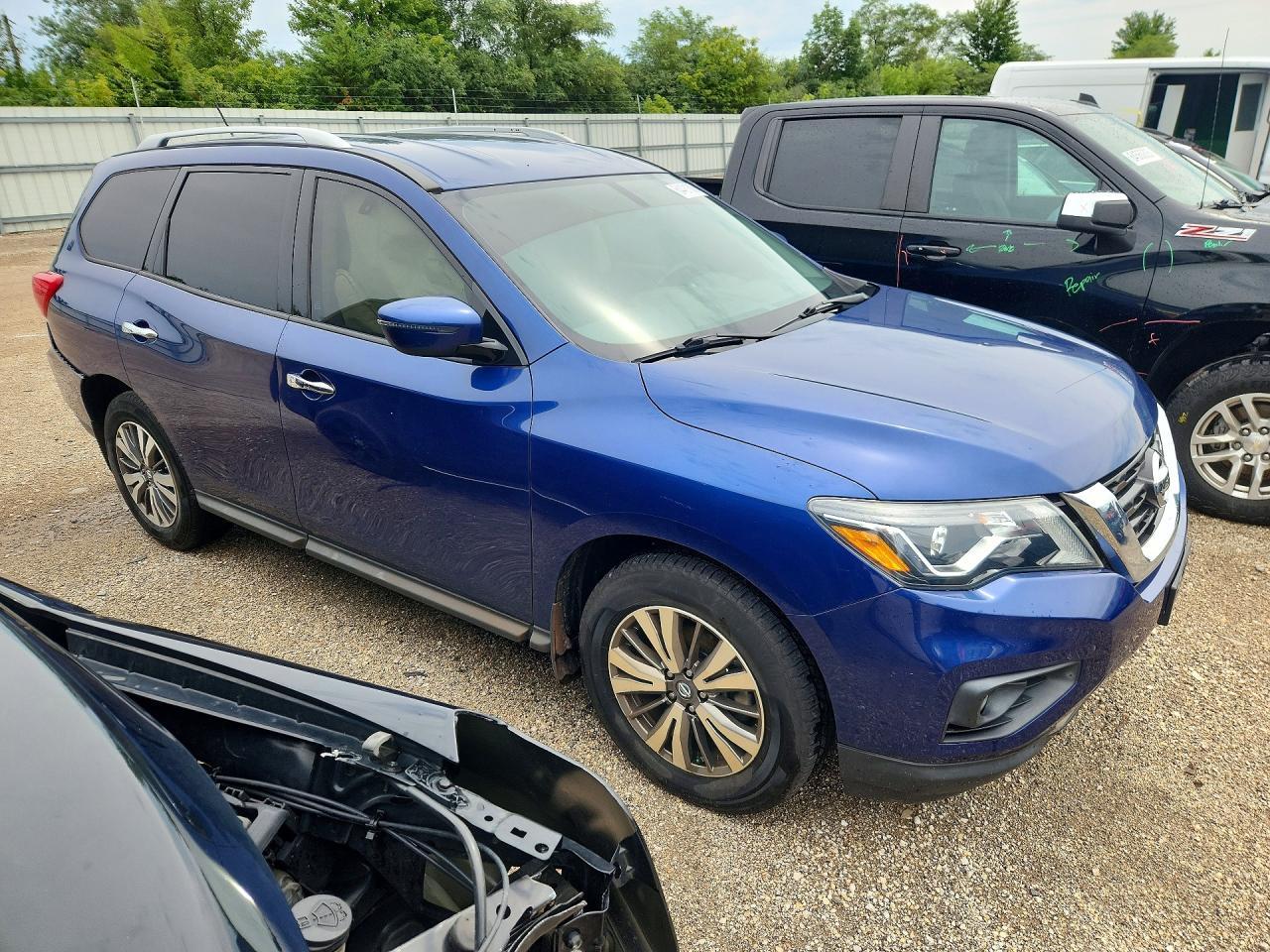 2018 Nissan Pathfinder Sv - zdjęcie 4