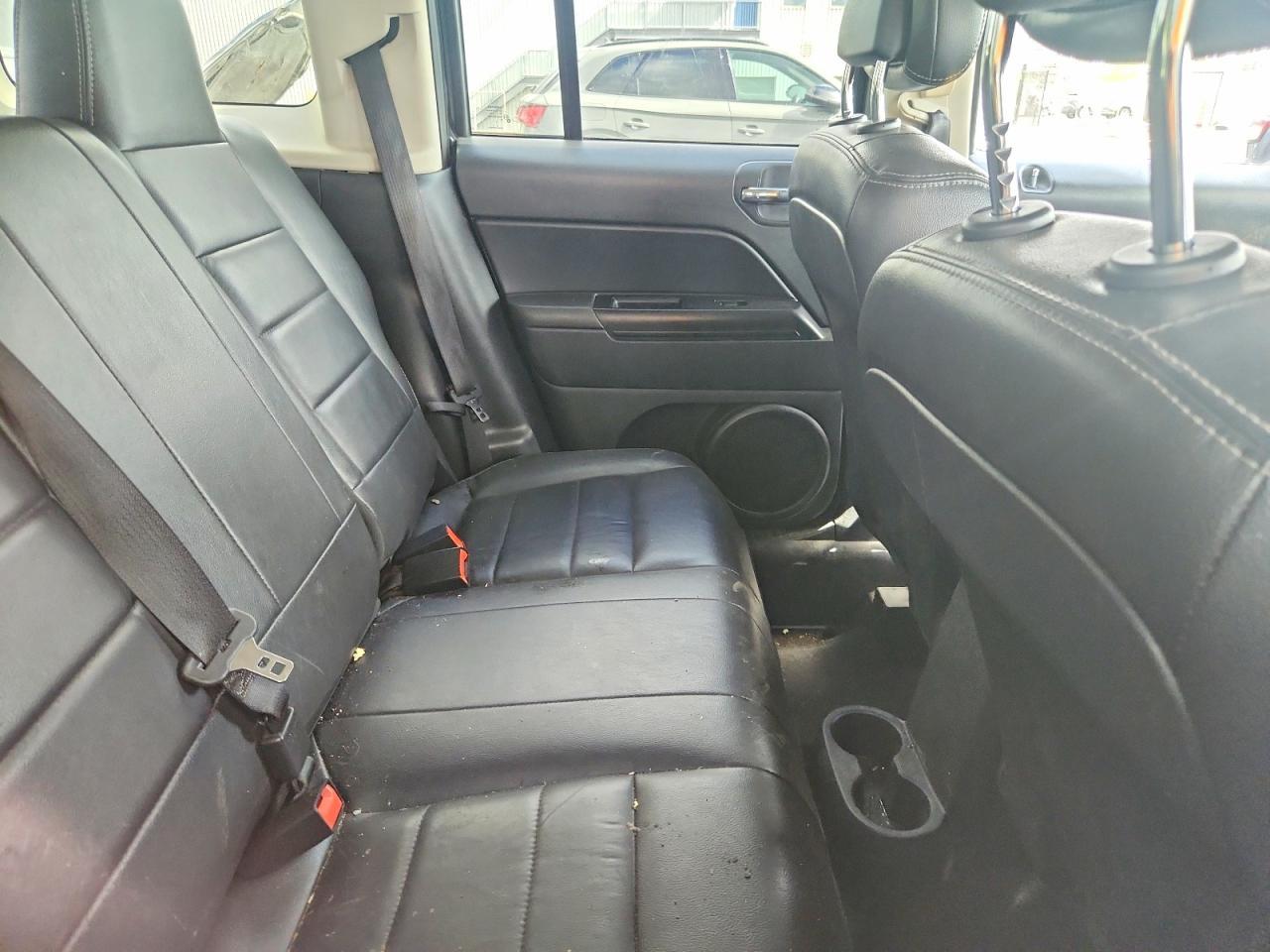 2016 Jeep Patriot - zdjęcie 10