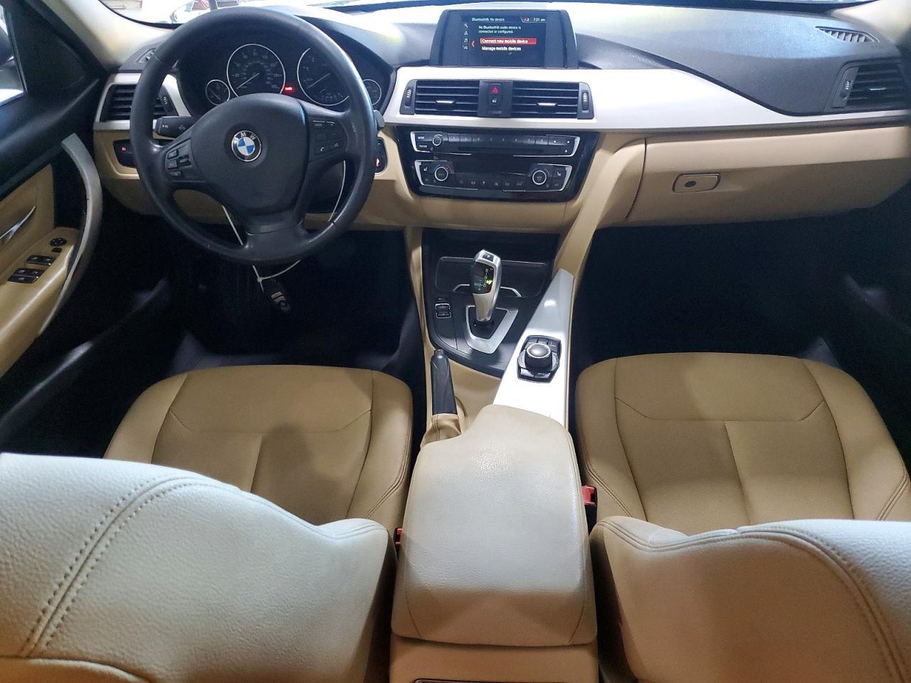 2018 BMW Seria 3 320i - zdjęcie 8