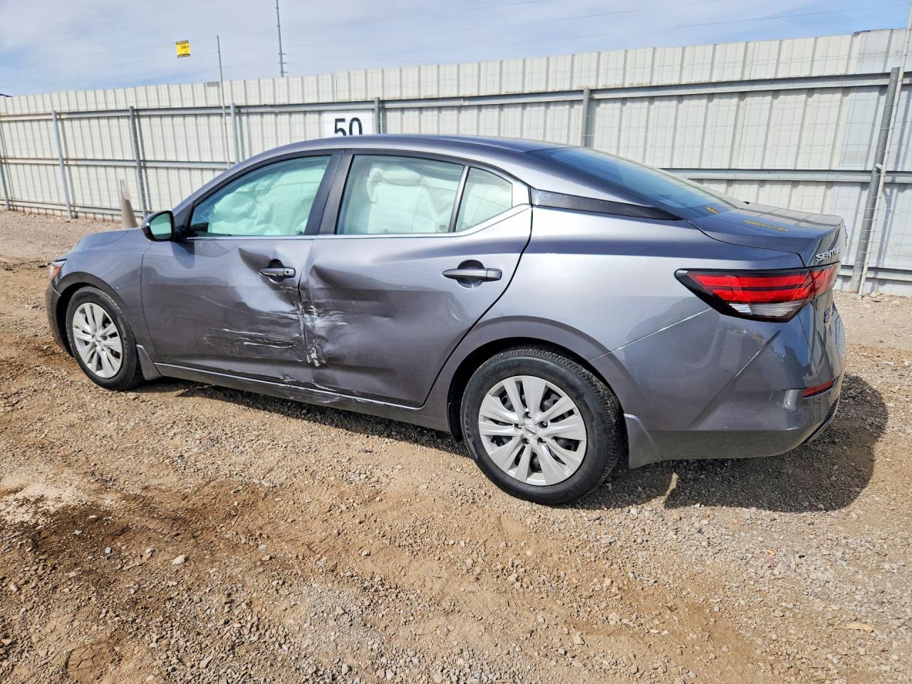 2022 Niss Sentra S - zdjęcie 2