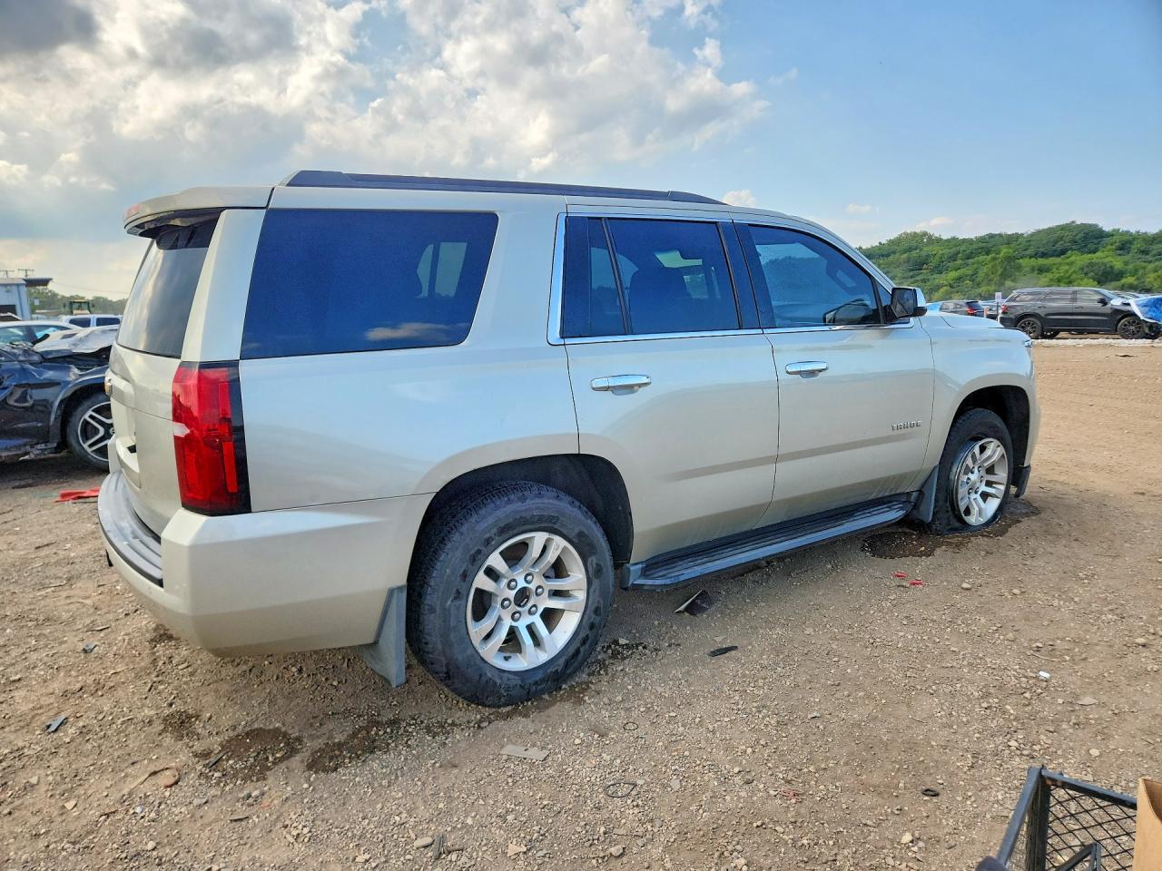 2016 Chevrolet Tahoe K1500 Ls - zdjęcie 3