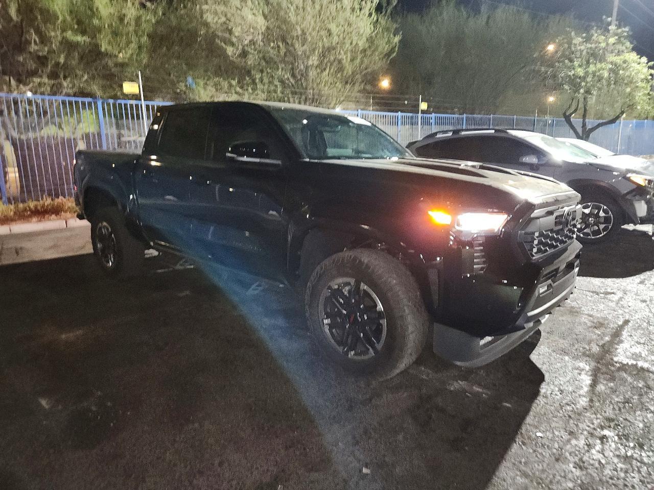 2026 Toyota Tacoma Trd Sport - zdjęcie 4