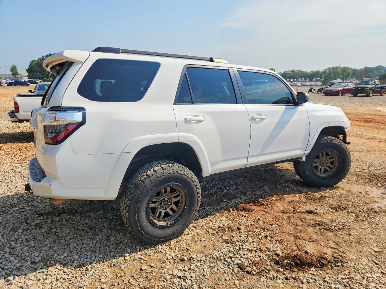 2019 Toyota 4Runner Sr5 - zdjęcie 3