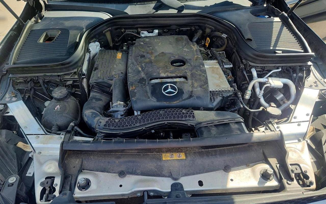 2019 Mercedes-Benz Glc 300 - zdjęcie 11