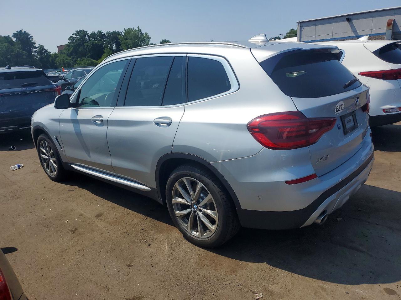 2019 BMW X3 xDrive30I - zdjęcie 2