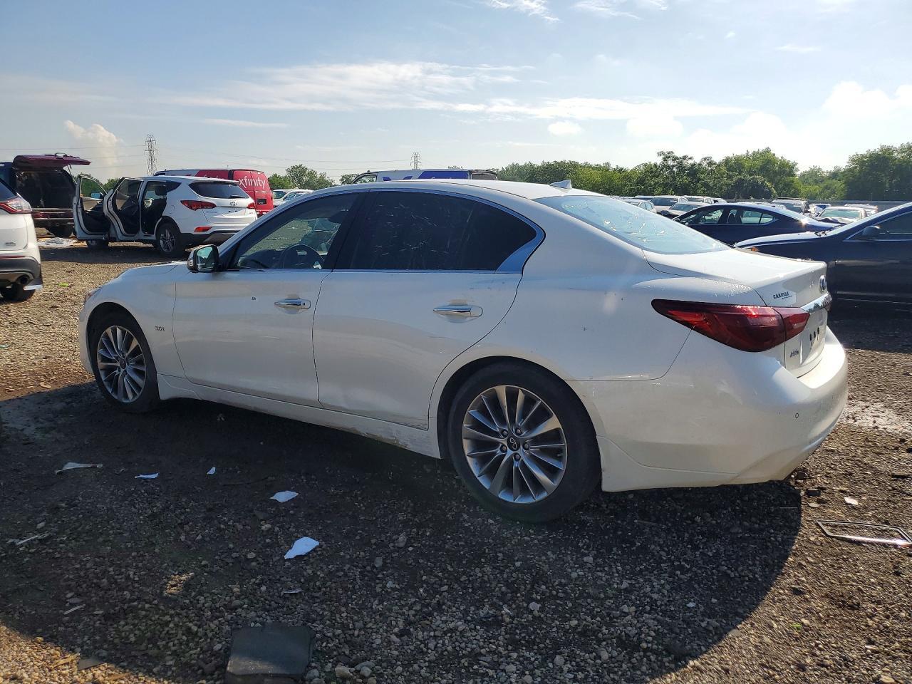 2019 Infiniti Q50 3.0T Luxe - zdjęcie 2