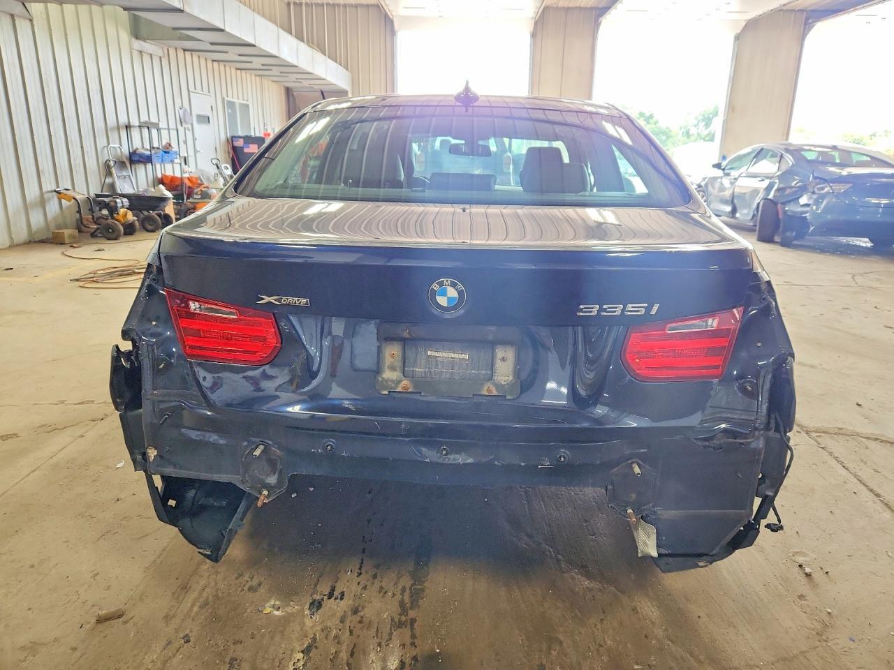 2015 BMW Seria 3 335i - zdjęcie 6