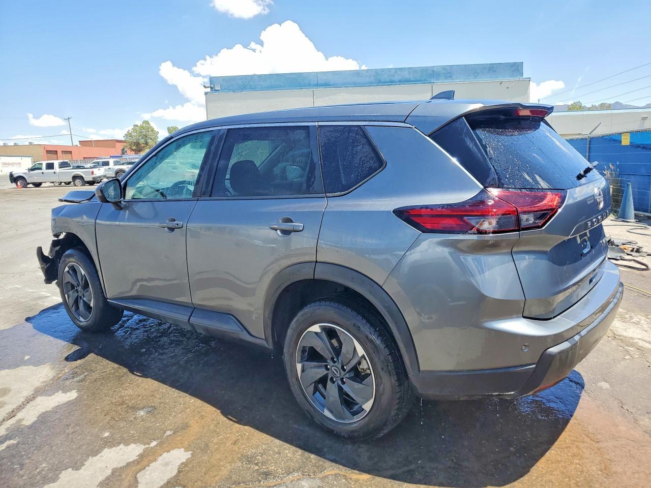 2024 Nissan Rogue Sv - zdjęcie 2