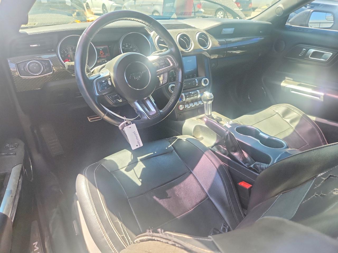 2018 Ford Mustang - zdjęcie 8