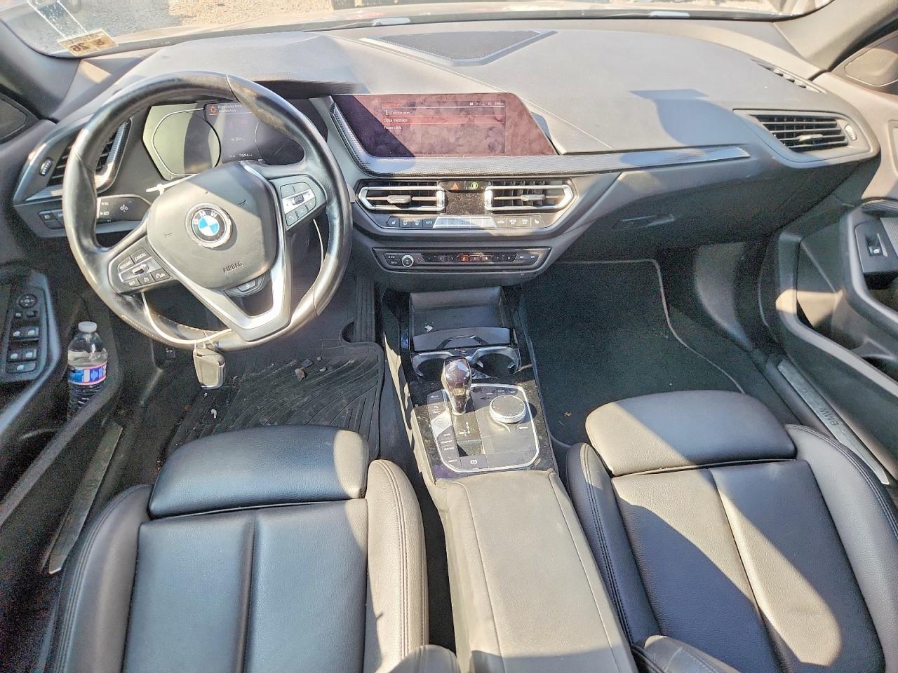 2021 BMW Seria 2 228i - zdjęcie 8