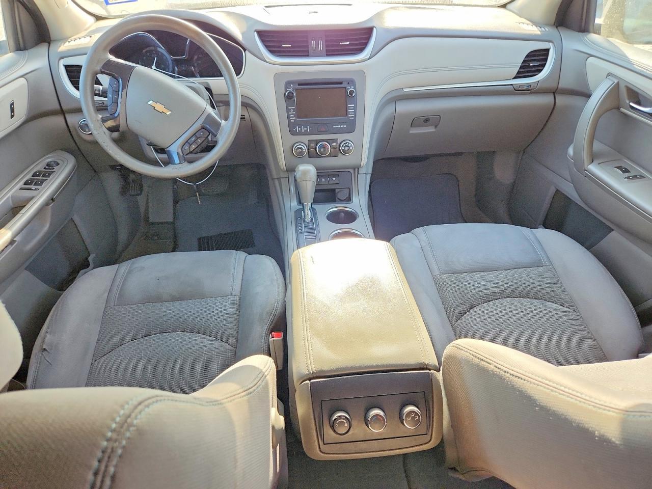 2013 Chevrolet Traverse Ls - zdjęcie 8