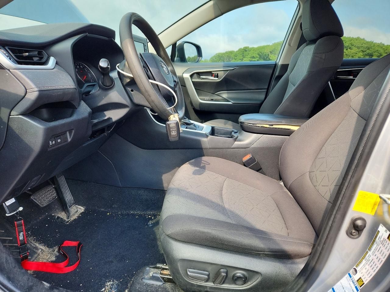 2021 Toyota Rav4 Xle - zdjęcie 7