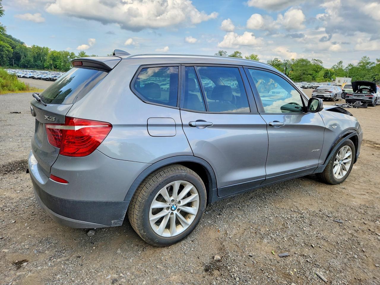2014 BMW X3 xDrive28I - zdjęcie 3
