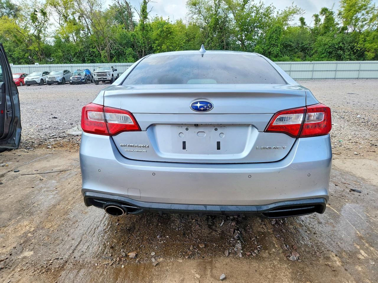 2018 Subaru Legacy 2.5I Limited - zdjęcie 6