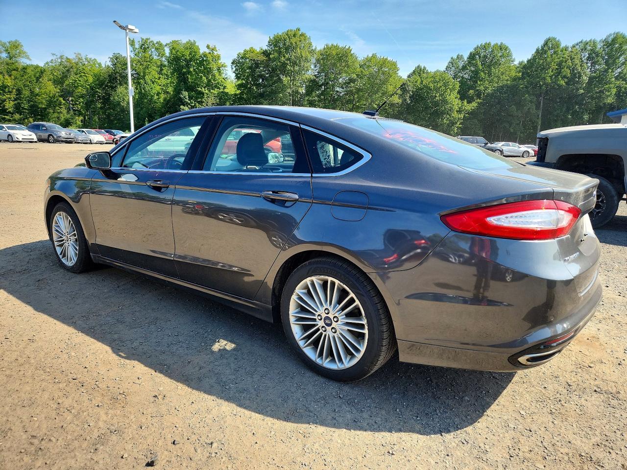 2016 Ford Fusion Se - zdjęcie 2