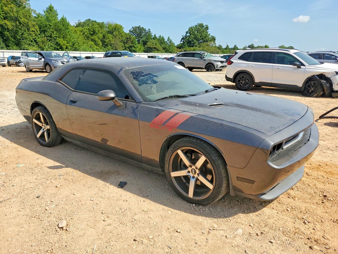 2013 Dodge Challenger R/T - zdjęcie 4