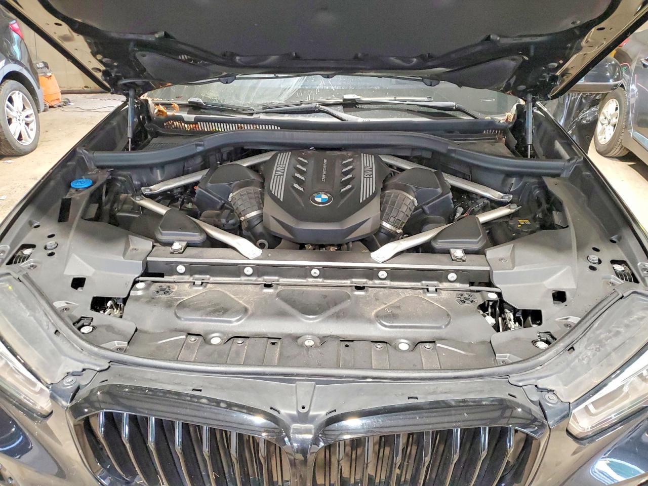 2022 BMW X5 M50I - zdjęcie 12