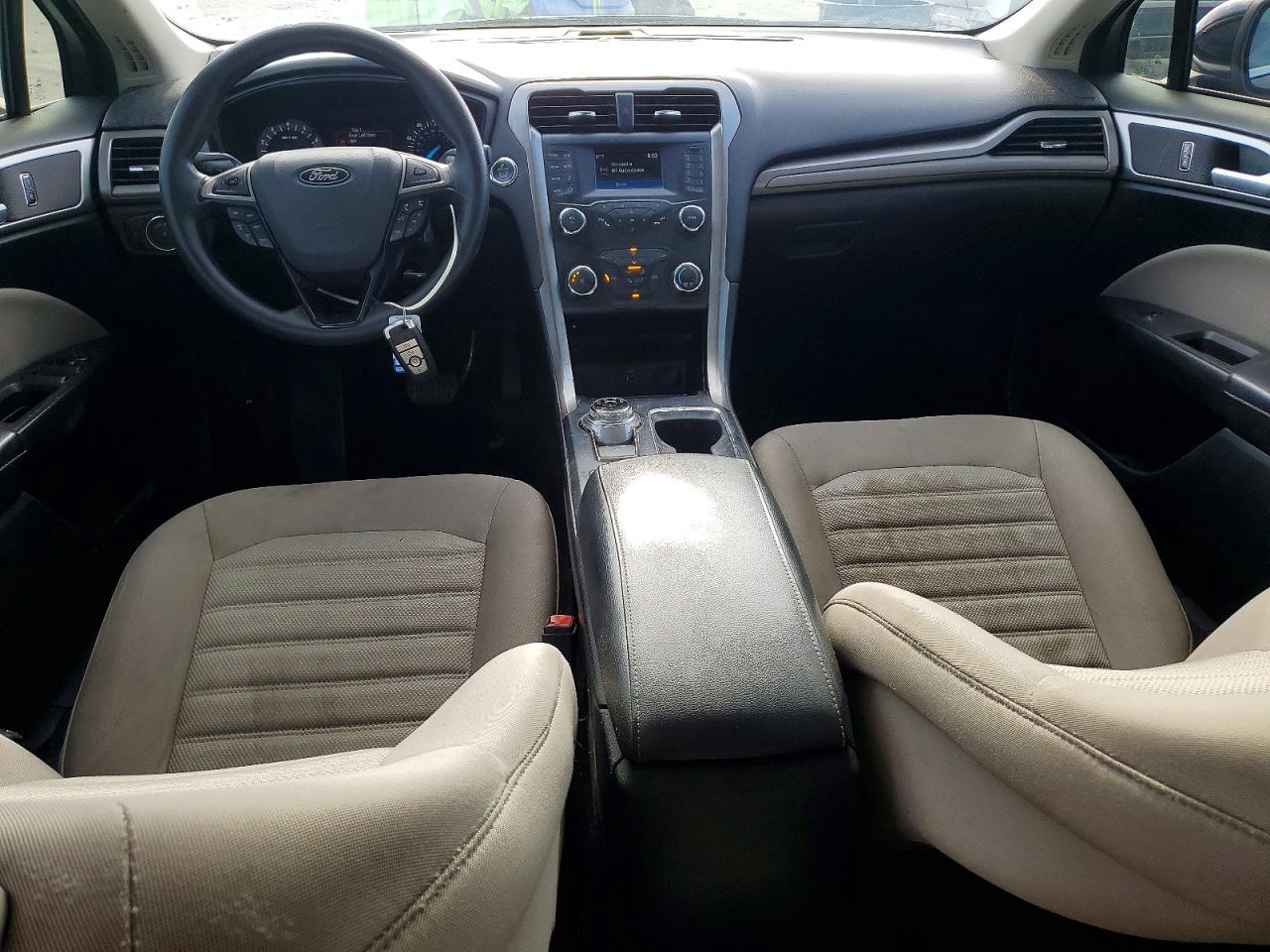 2019 Ford Fusion S - zdjęcie 8