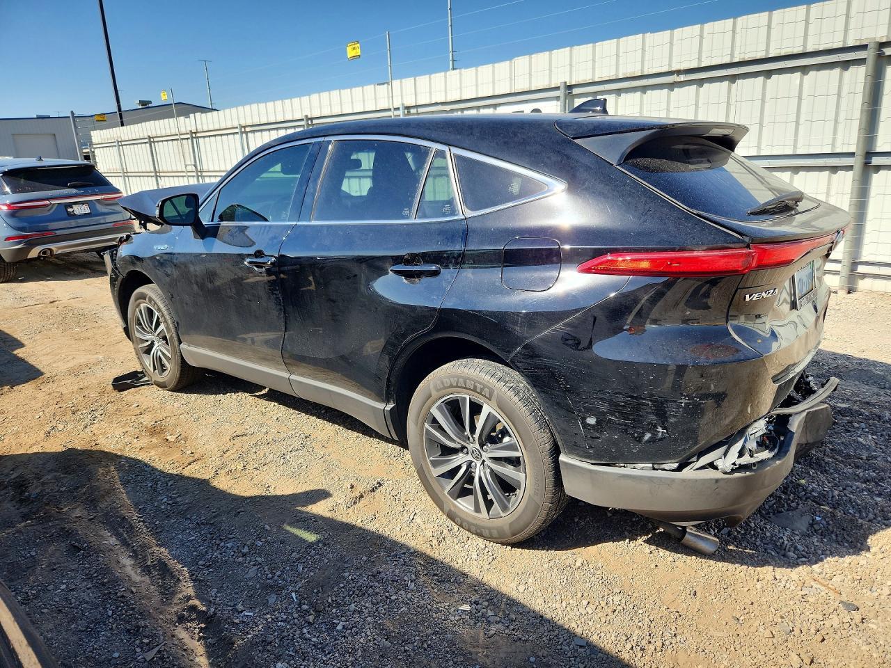 Toyota Venza - zdjęcie 2