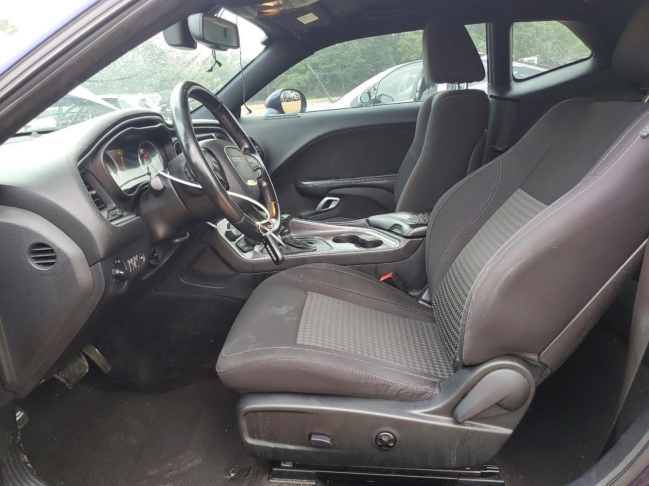 2015 Dodge Challenger Sxt - zdjęcie 7