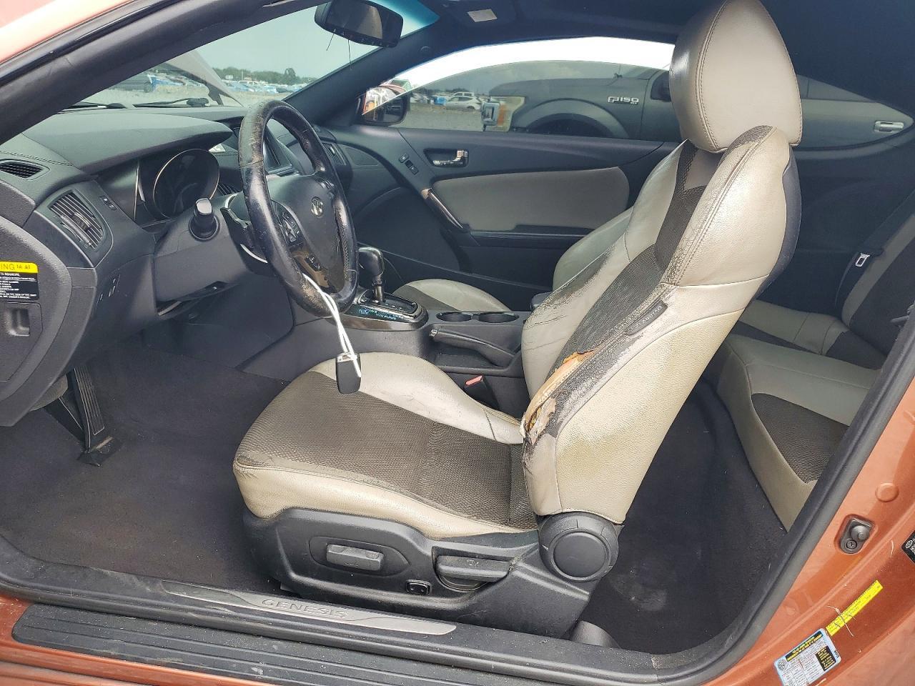 2013 Hyundai Genesis Coupe 2.0T Premium - zdjęcie 7