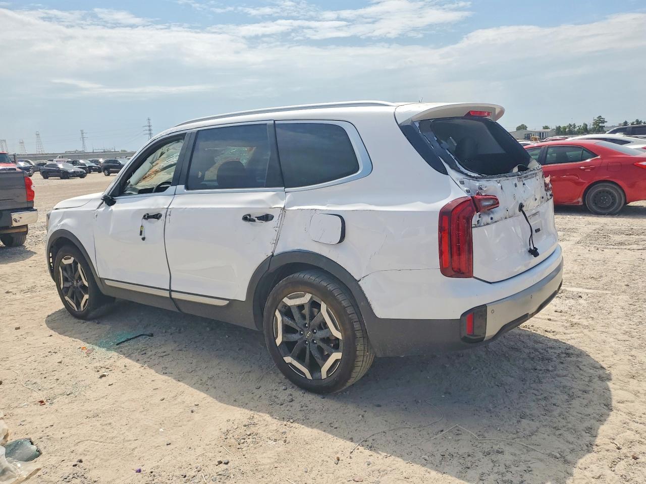 2023 Kia Telluride S - zdjęcie 2