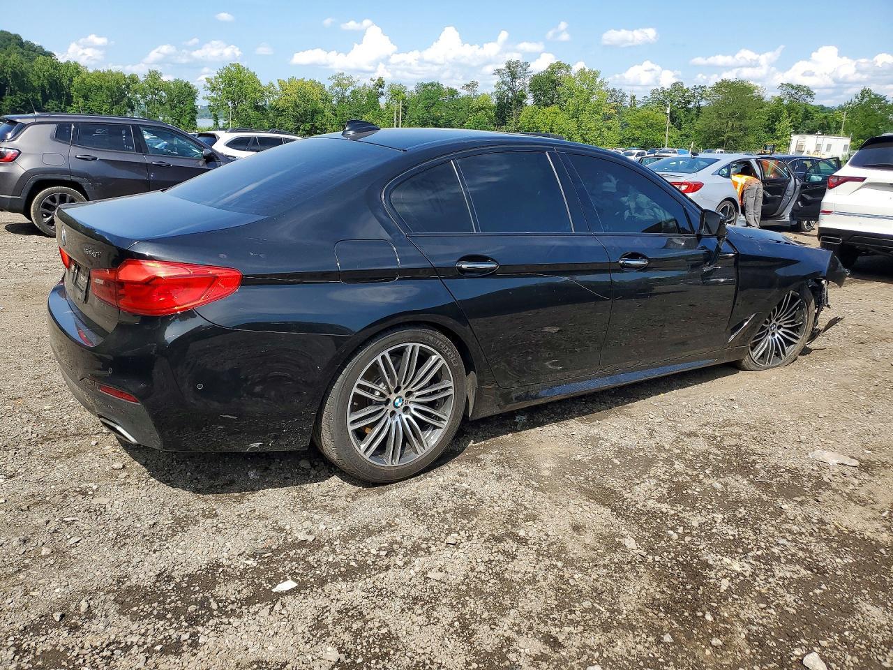 2017 BMW Seria 5 540i - zdjęcie 3