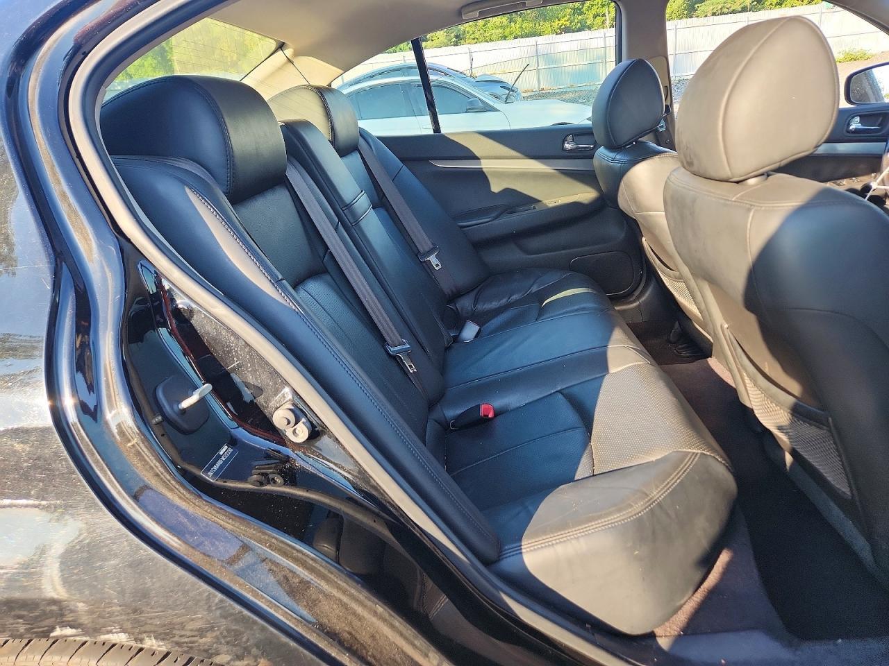 2015 Infiniti Q40 Base - zdjęcie 10