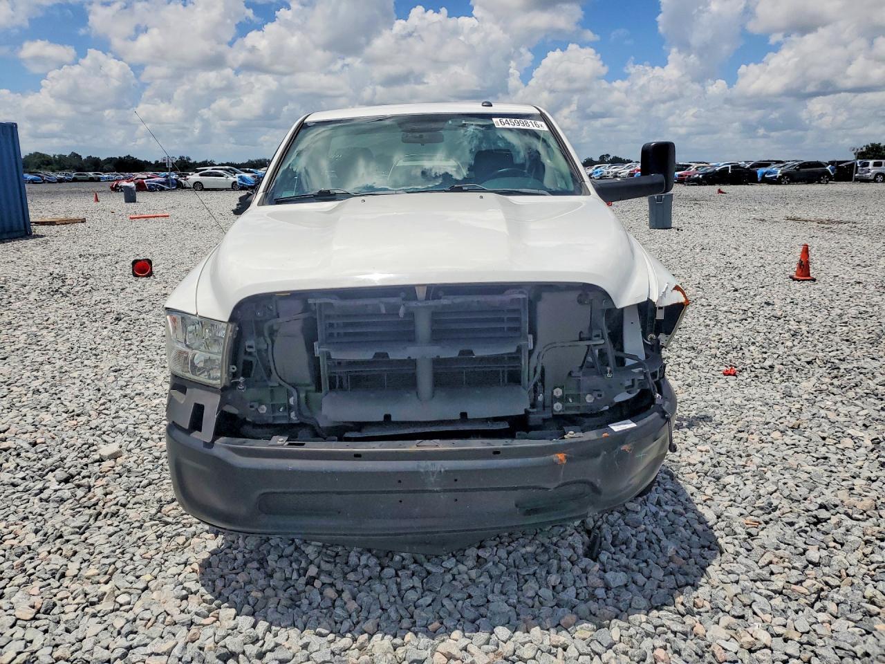 2022 Ram 1500 Classic Tradesman - zdjęcie 5