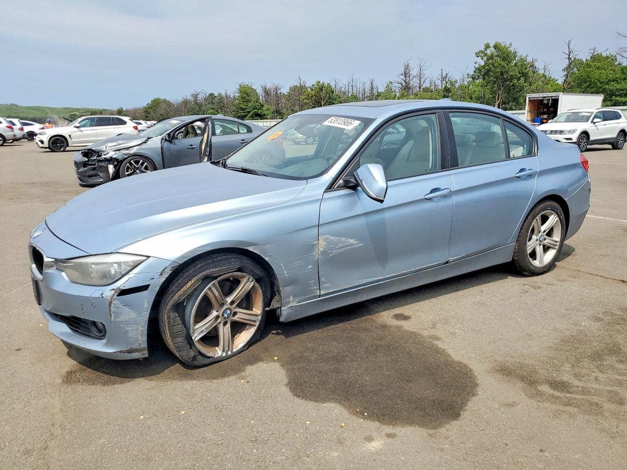 2015 BMW Seria 3 328i - zdjęcie główne