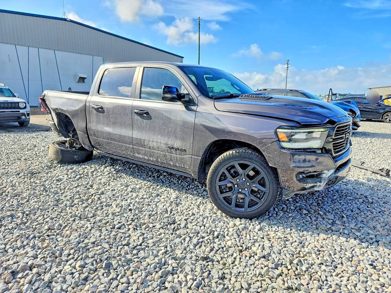 2023 Ram 1500 Laramie - zdjęcie 4