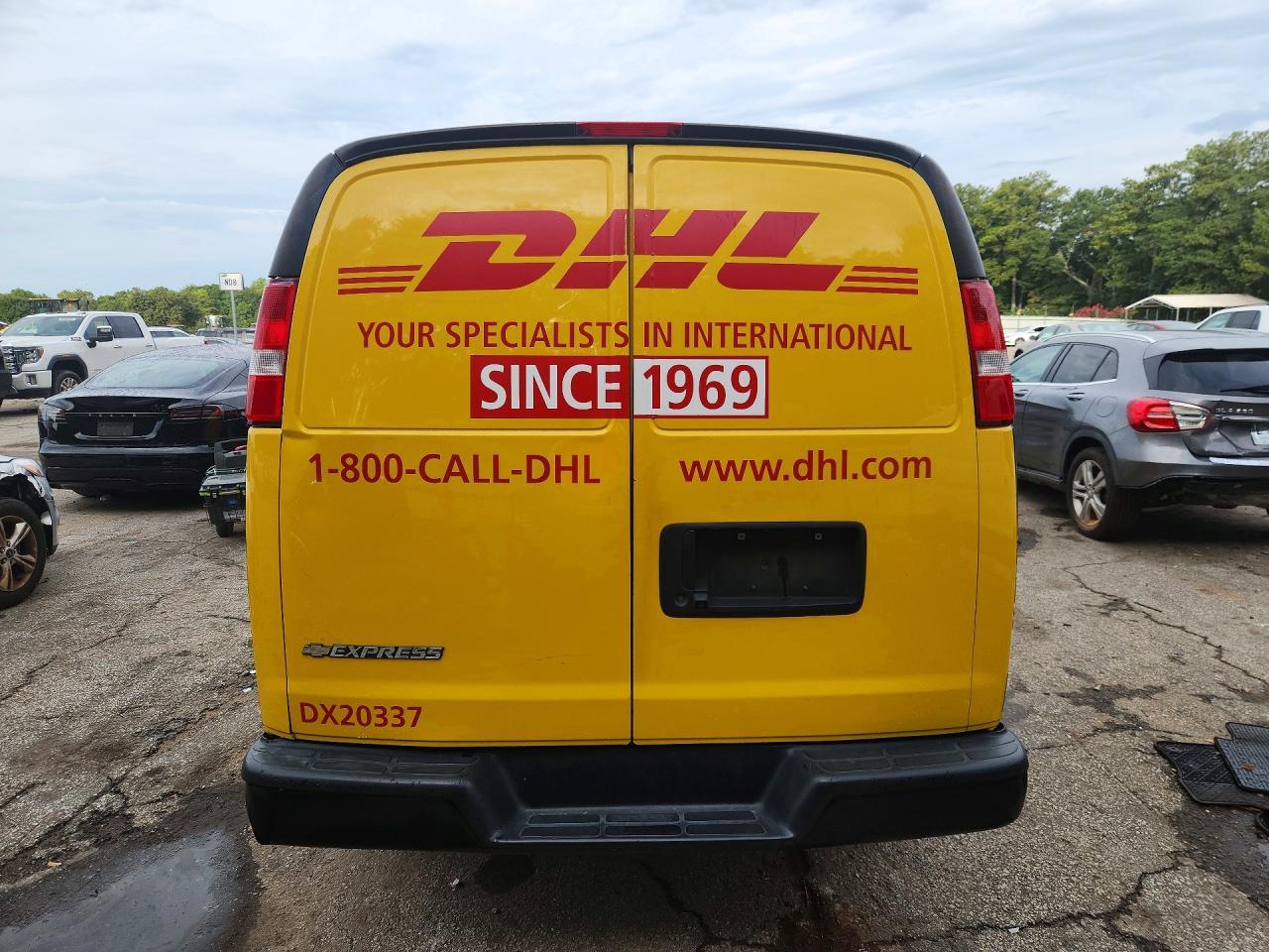 2020 Chevrolet Express G2500 - zdjęcie 6