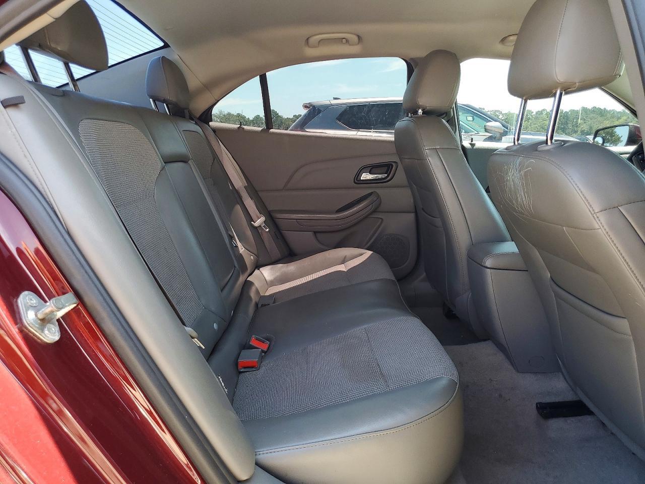 2015 Chevrolet Malibu 1Lt - zdjęcie 10