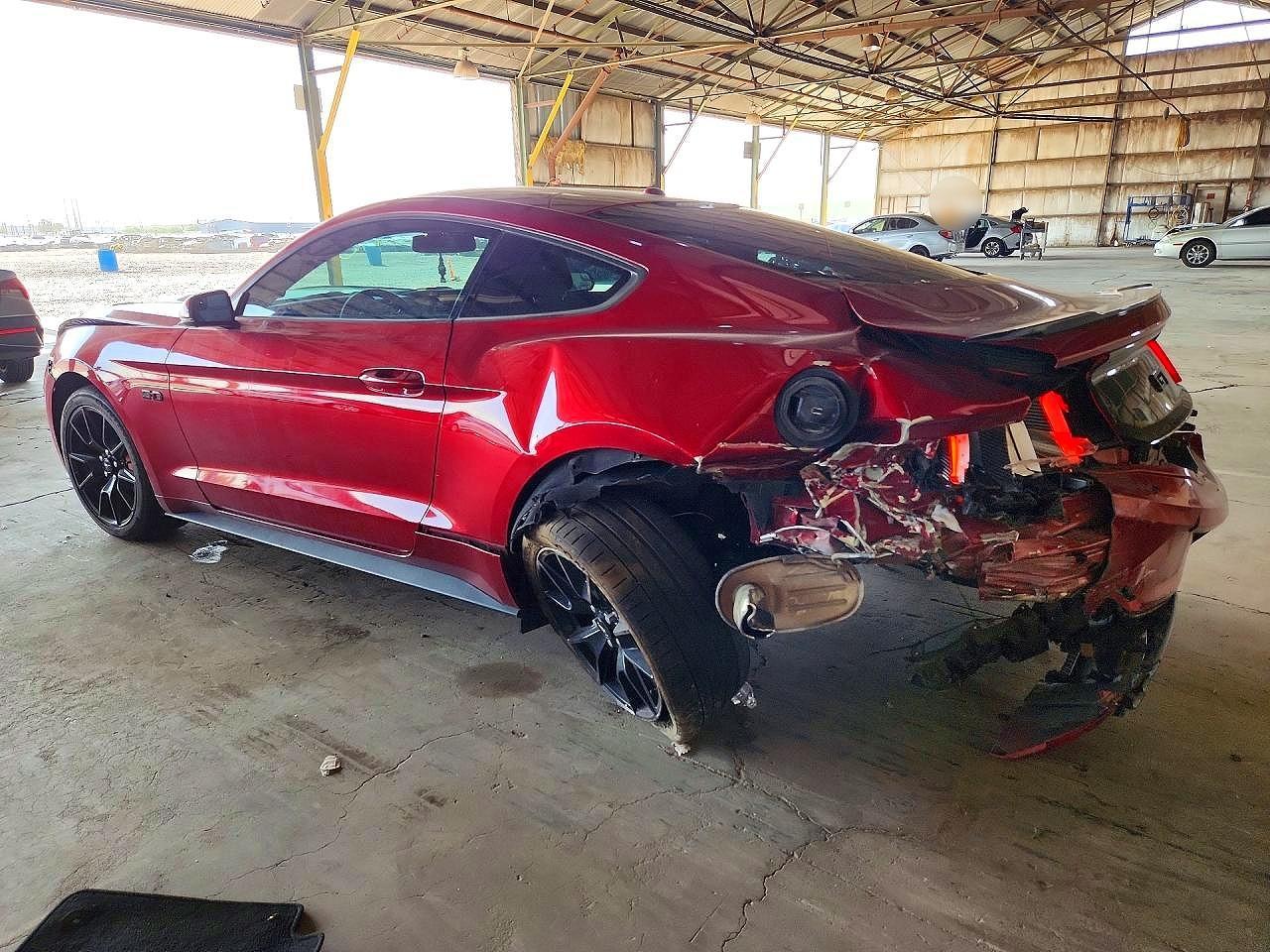 2017 Ford Mustang Gt - zdjęcie 2