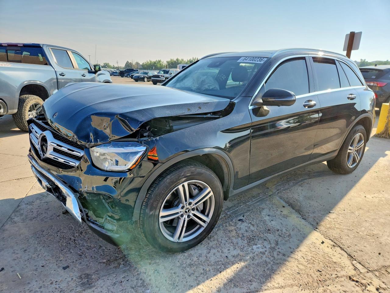 2022 Mercedes-Benz Glc 300 4Matic - zdjęcie główne