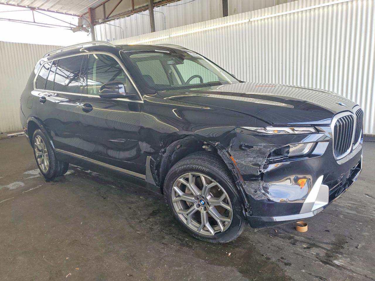 2027 BMW X7 xDrive40I - zdjęcie 4