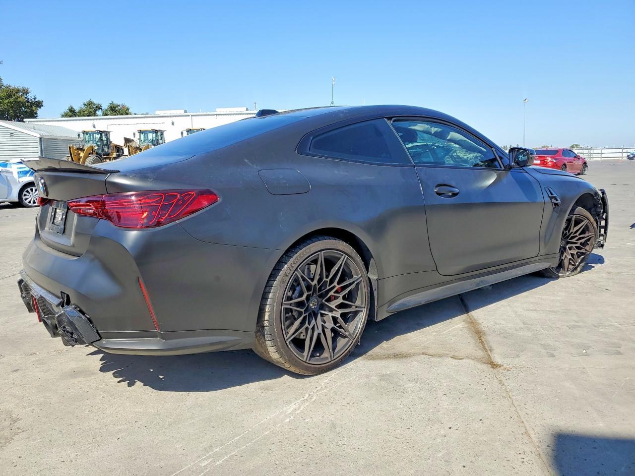 2026 BMW M4 Competition - zdjęcie 3