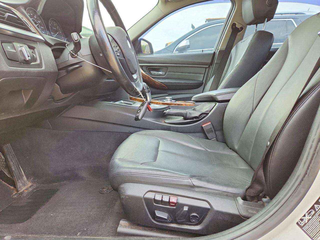 2013 BMW Seria 3 328i - zdjęcie 7
