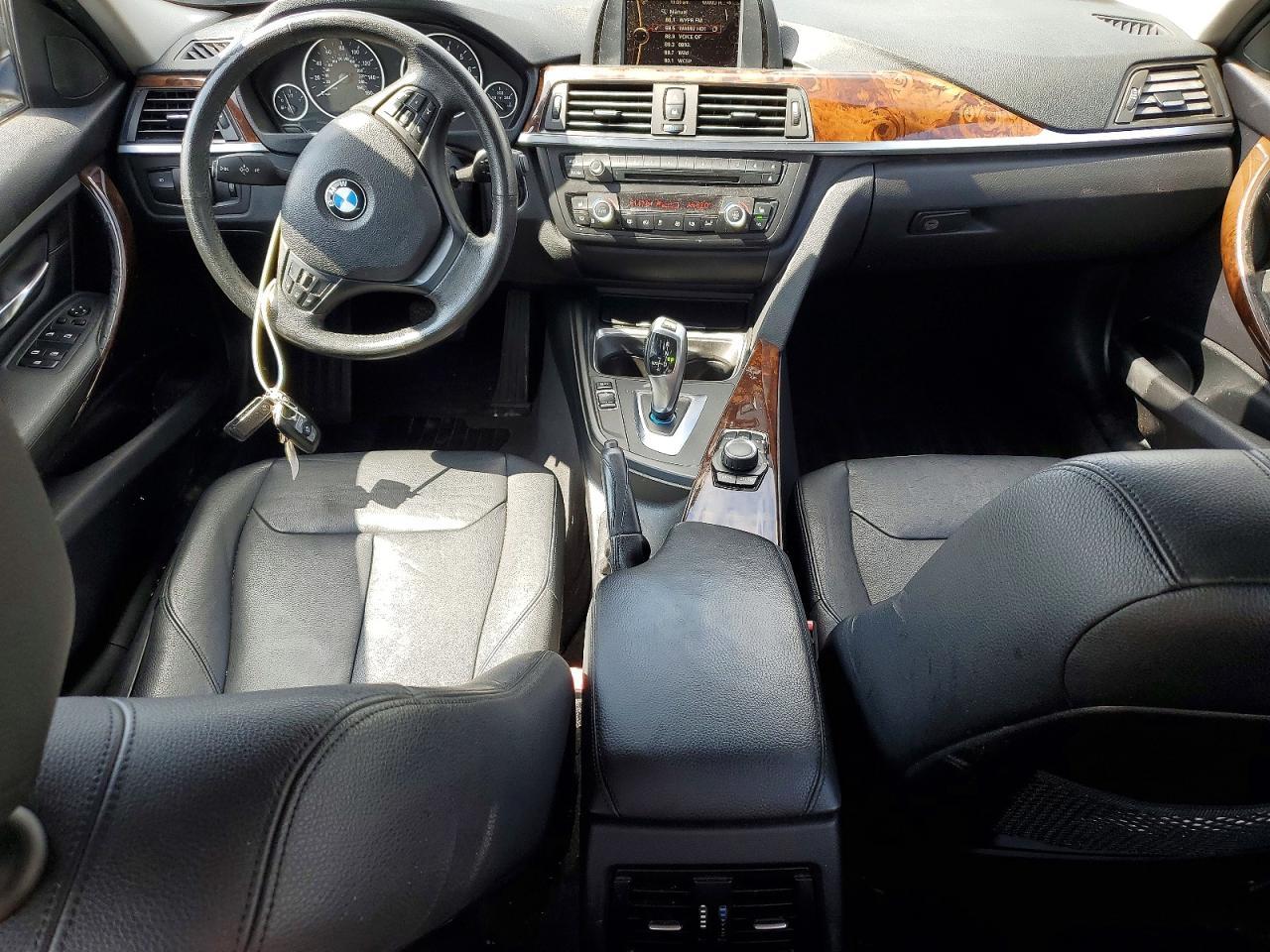 2013 BMW Seria 3 328i - zdjęcie 8