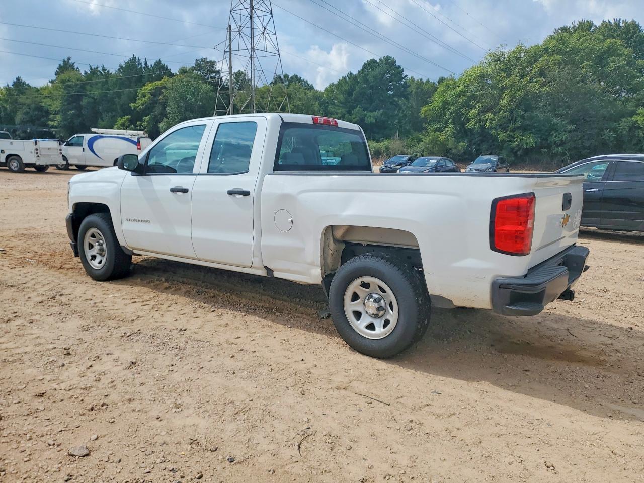 2016 Chevrolet Silverado C1500 - zdjęcie 2