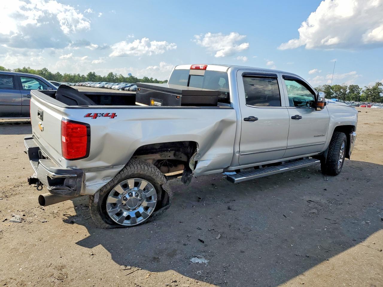 2019 Chevrolet Silverado K2500 Heavy Duty Ltz - zdjęcie 3