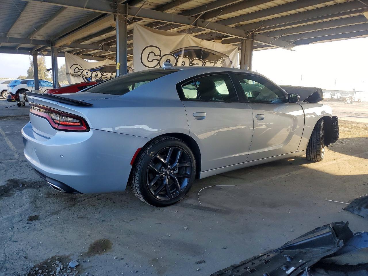 2023 Dodge Charger Sxt - zdjęcie 3