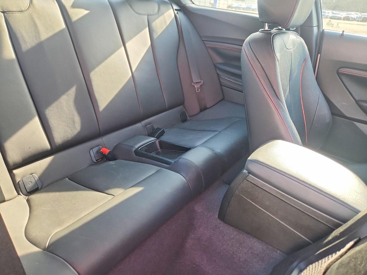 2014 BMW 228 I - zdjęcie 10