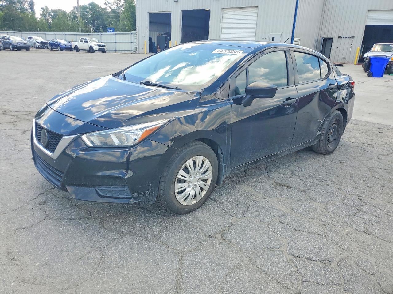 2021 Nissan Versa S - zdjęcie główne