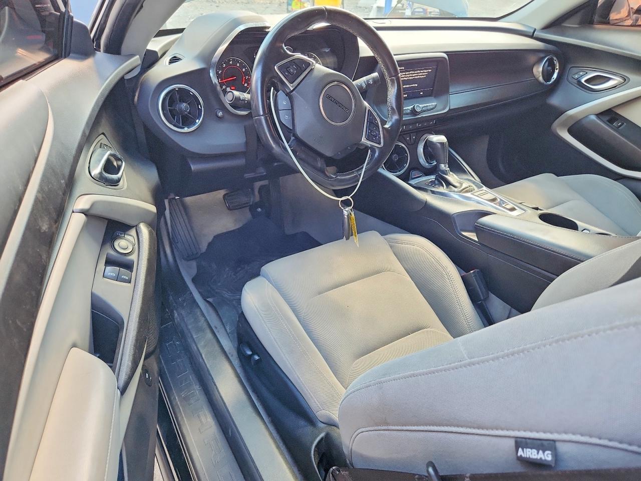 2022 Chevrolet Camaro Ls - zdjęcie 8