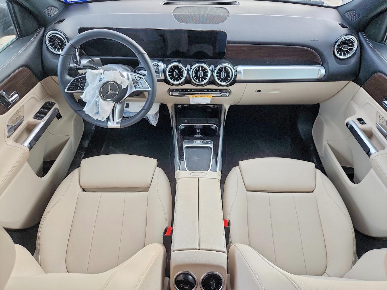 2025 Mercedes-Benz Eqb 300 4Matic - zdjęcie 8