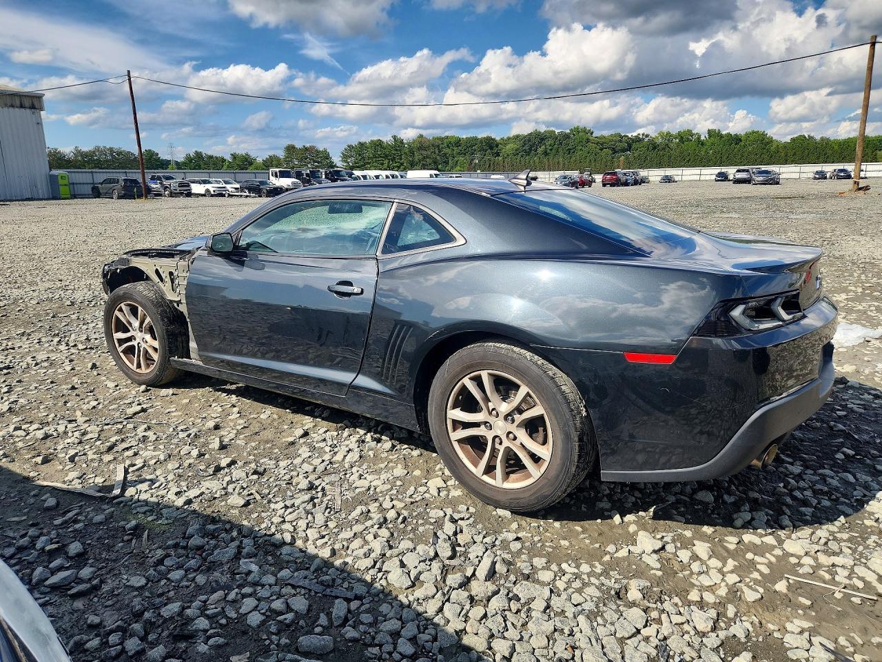 2015 Chevrolet Camaro Ls - zdjęcie 2