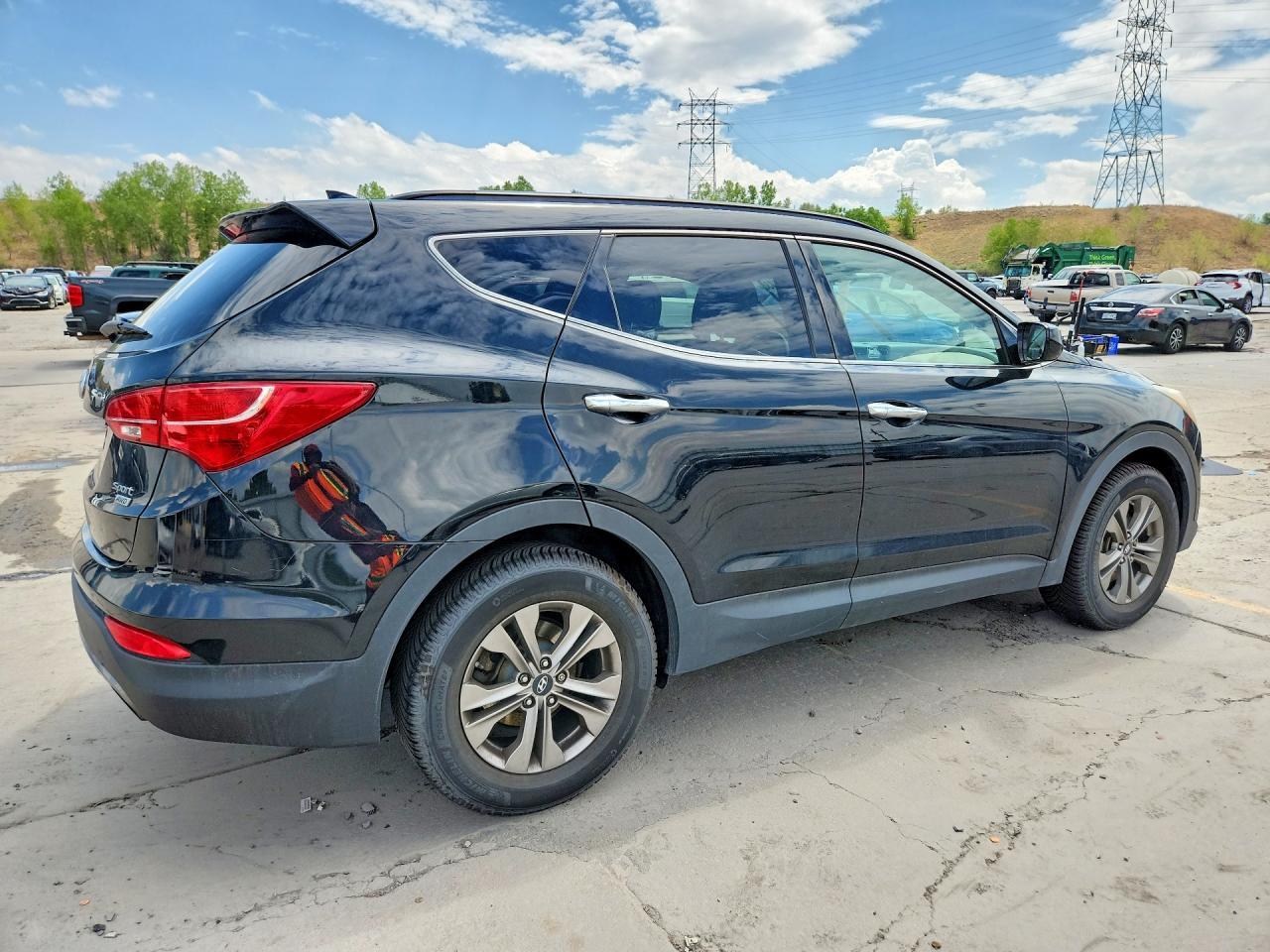 2015 Hyundai Santa Fe Sport 2.4L - zdjęcie 3