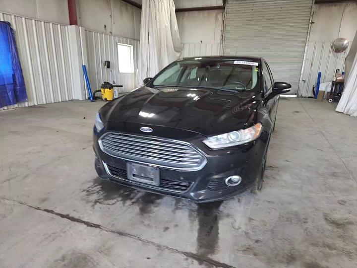 2016 Ford Fusion Titanium - zdjęcie 13